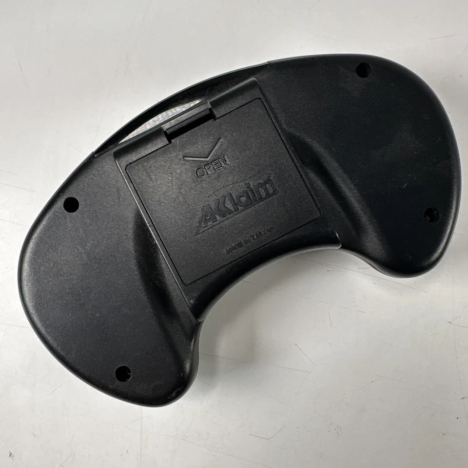 Acclaim Dual Turbo Wireless Video Game Controller for Sega Genesis - Image 2 of 2