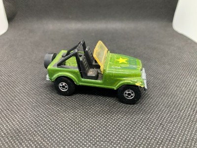 Hot Wheels Color Shifters - Jeep CJ7 Trail Buster 1981 Blackwall - 1:64 - GEBRAUCHT