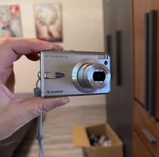 FUJIFILM FinePix F30 Silver Compact Digital Camera English Language
