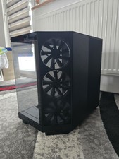 NZXT H6 Flow Mid-Tower Airflow Gaming Gehäus...