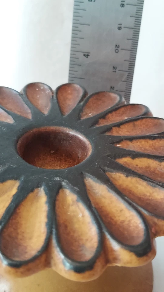 David Gill Bennington Pottery, Vermont candlestick holders #1700, 1702 - Image 2 of 4