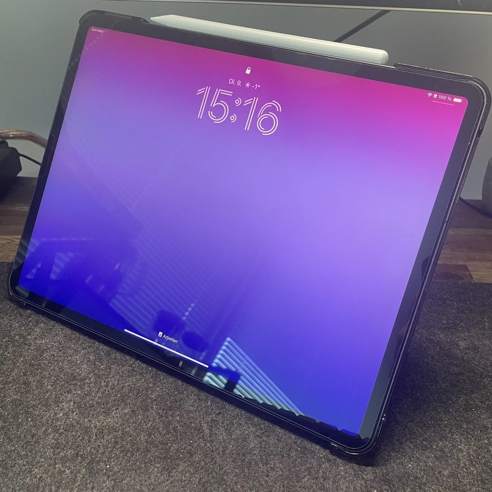 Apple iPad Pro 3. Gen 64GB, Wi-Fi + 4G (Ohne Simlock), 12,9 Zoll - Space Grau - Bild 3 von 4