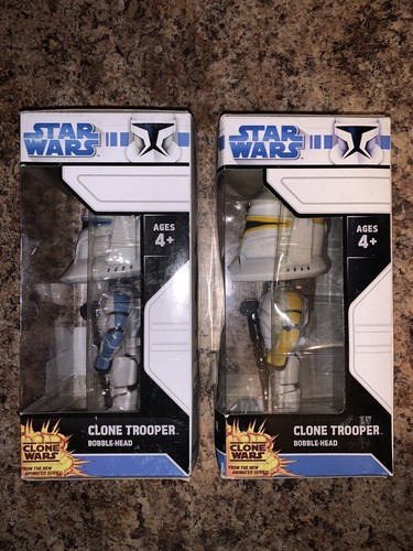 Funko Wacky Wobbler Star Wars Clone Wars Clone Trooper Yellow And Blue - Picture 3 of 6