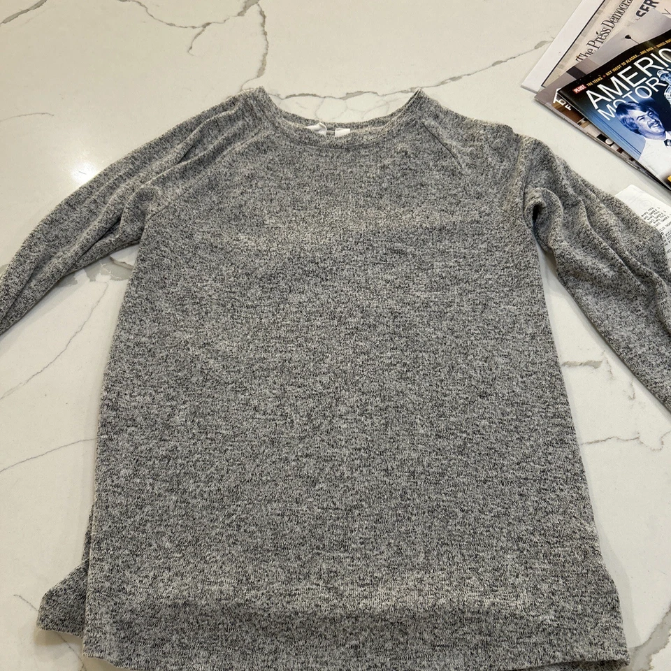 Camiseta alta-baja GAP para niñas Foto 3 de 4