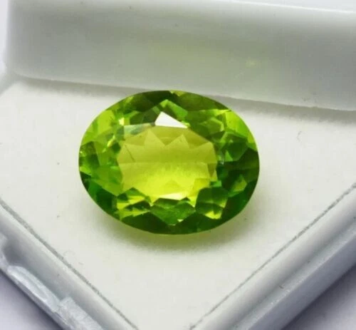 Natürlich Peridot Edelstein Grün Farbe 10 Karat Ovale Form Zertifiziert Lose - Bild 3 von 4