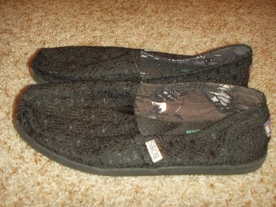 skechers eye candy