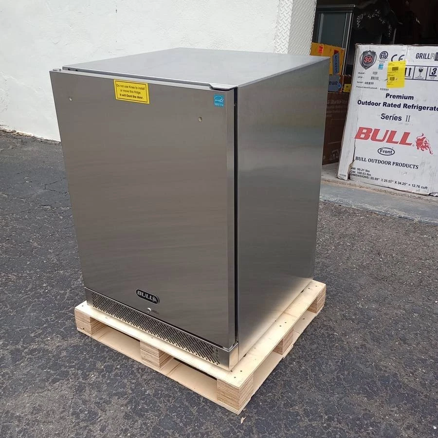 Refrigerador bajo encimera Bull Outdoor Products 13700 Serie II *SOLO RECOGIDA EN BUEN ESTADO Foto 3 de 4