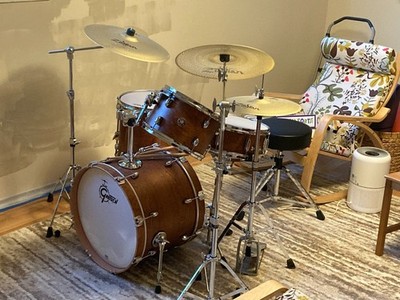 Gretsch Catalina Club 4p Drum Set - Yamaha Hardware, Zildjian/REMO low volume