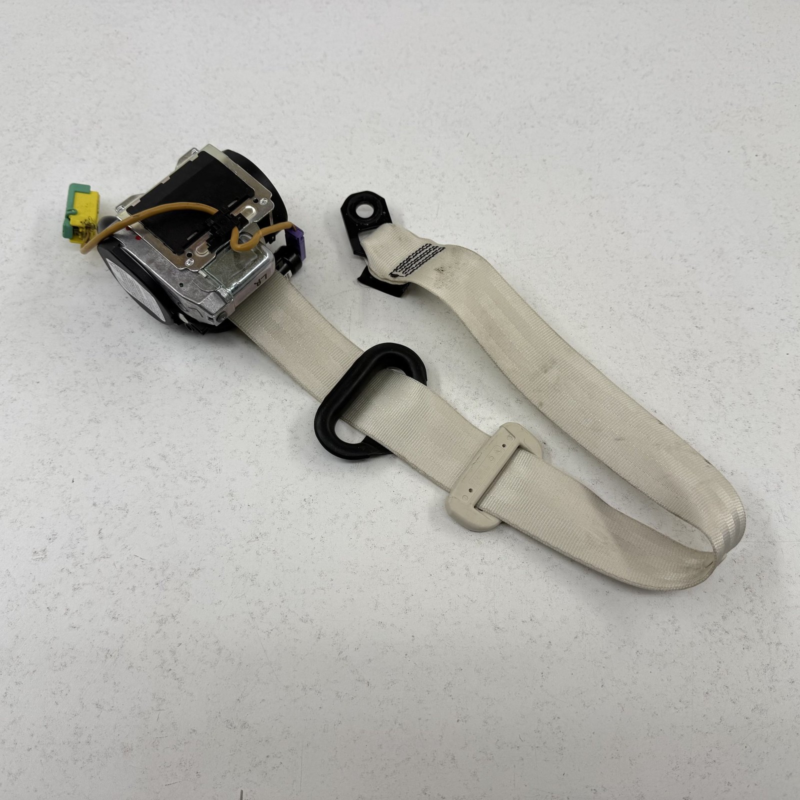 Bentley Flying Spur 2014-2018 Rear Left Seat belt retractor