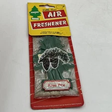 Little Trees Vintage Car Air Freshener New NOS Royal Pine Pine Old Made in USA