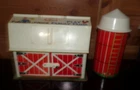 Vintage 1967 Fisher Price Little People  PLAY FAMILY FARM Barn w/Animals Silo