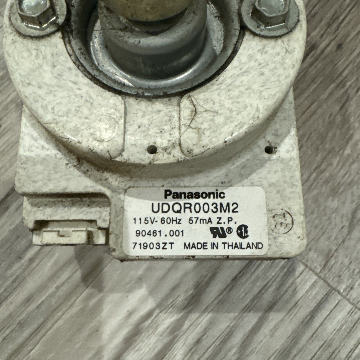 Whirlpool Maytag Refrigerator Condenser Fan Motor 61005323 