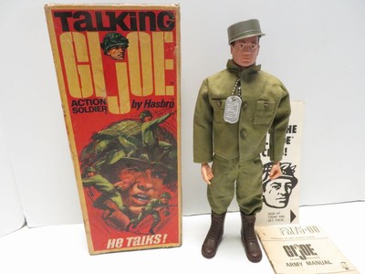 1967 GI JOE Talking Action Soldier in Box (33)