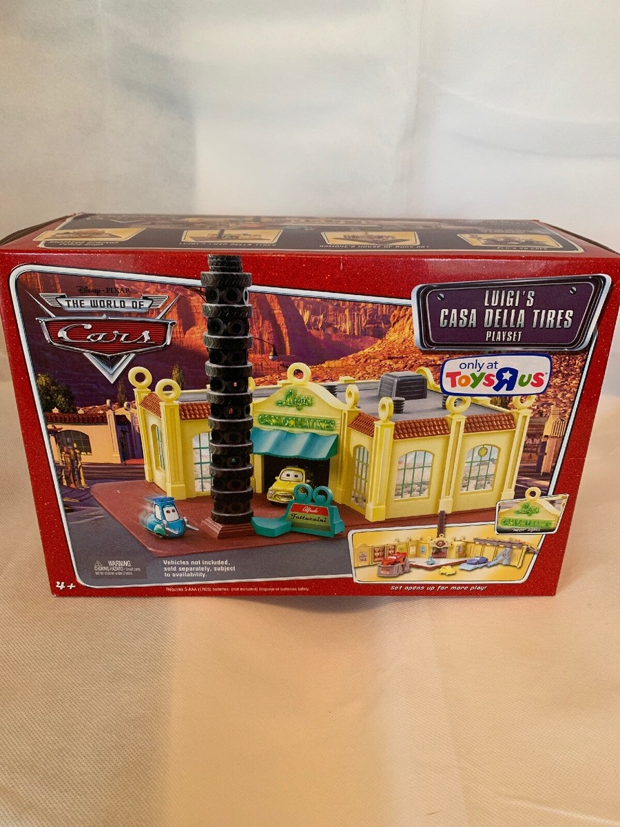 Disney Cars LUIGI'S CASA DELLA TIRES PLAY SET Diorama PIXAR NEW
