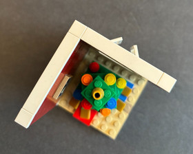 Lego 3300020, Limited Edition Holiday Set 1 of 2.