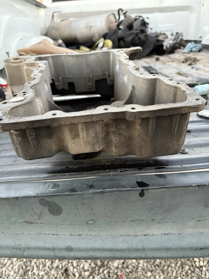 2014-2019 Dodge Ram 1500 3.0L Eco Diesel Upper Engine Oil Pan OEM Nice! Foto 3 de 4