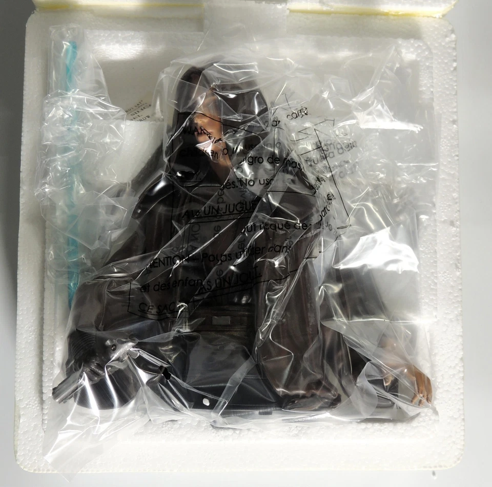 Darth Vader First Appearance Mini-Bust Premier Guild Members Exclusive AP of 500 - Image 2 of 4