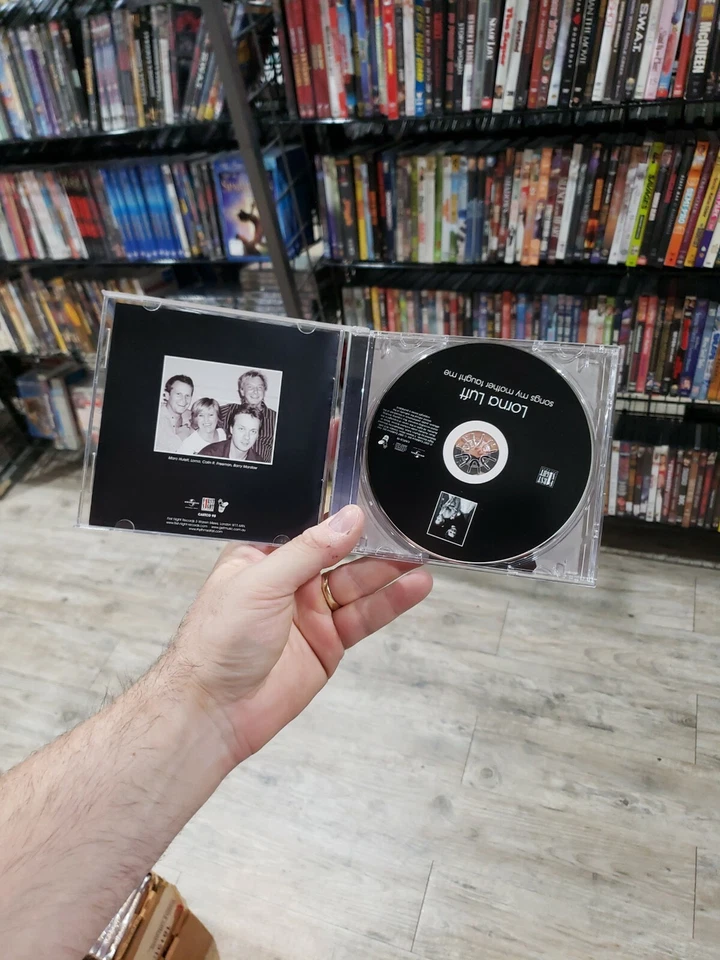 LORNA LUFT - Songs My Mother Taught Me - CD - Import - 💿 THE MOVIE KINGDOM 🇺🇸 - Image 2 of 3