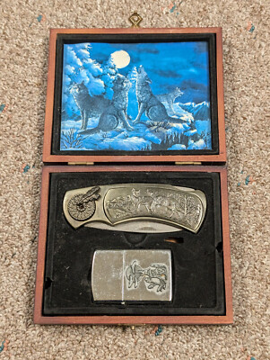 Wolf Themed Folding Knife Lighter Combo Camping Hunting with display box