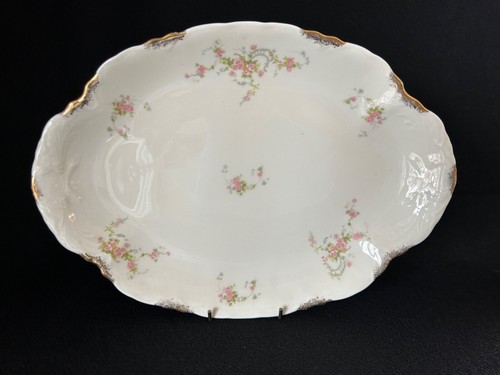 Old Abbey by Warwick Oval Vegetable Bowl 9 1/2” x 7 1/2” - Picture 6 of 7
