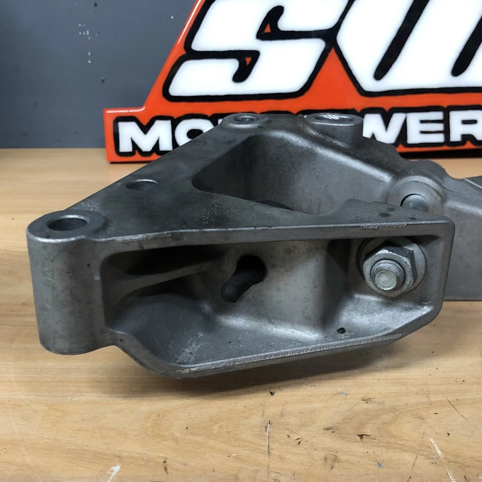 Soporte de montaje de transmisión BMW 430i xDrive 2017-2020 22316769281 OEM Foto 3 de 4