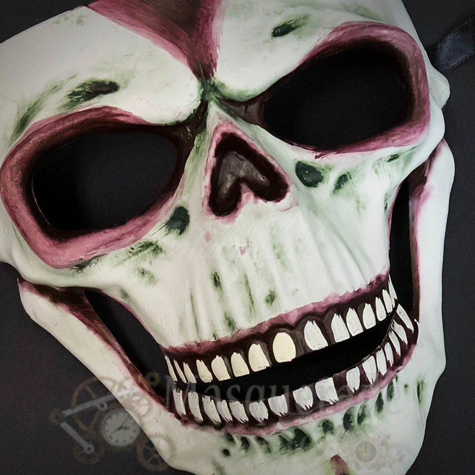 Horror Bloody Creepy Skull Face Costume Festival Halloween Masquerade Mask - Image 4 of 4