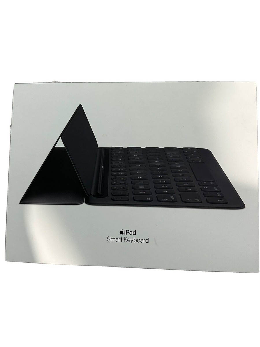 キーボード Apple iPad Pro Smart Keyboard MPTL2J/A 51bGeKY1dmL._UF350,350_QL80_.jpg