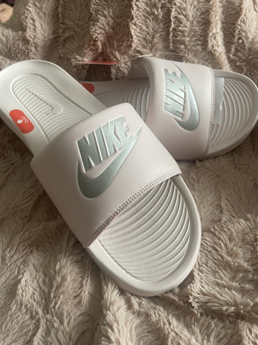 Nike Women's Victoria One Slides Sandals Rose Blush CN9677