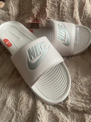 Nike Women's Victoria One Slides Sandals Rose Blush CN9677