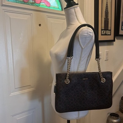 Calvin Klein Gold Chain Shoulder Bag Red Monogram Logo with Zipper Expands Purse