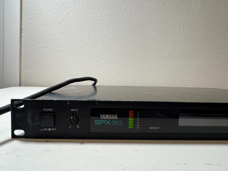 Yamaha SPX90 Digital Multi-Effects Sound Processor - Image 2 of 4