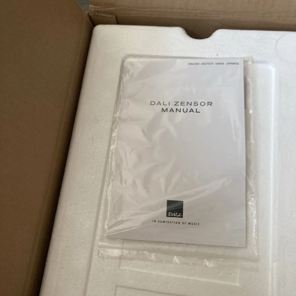 Dali Zensor 1 paio di diffusori da scaffale, in ottime condizioni, finitura A.1.Noce  - Immagine 3 di 4