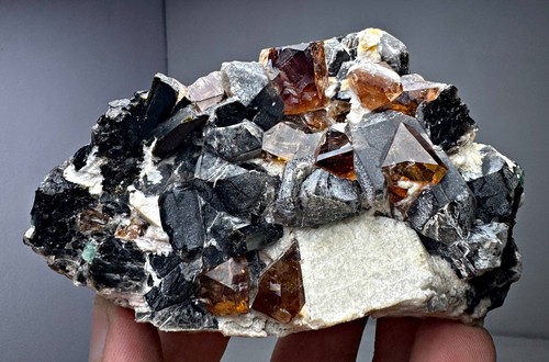 312 Gm Well Terminated Sharp Honey Topaz Crystals With Quartz Cluster @PAK - Picture 14 of 15
