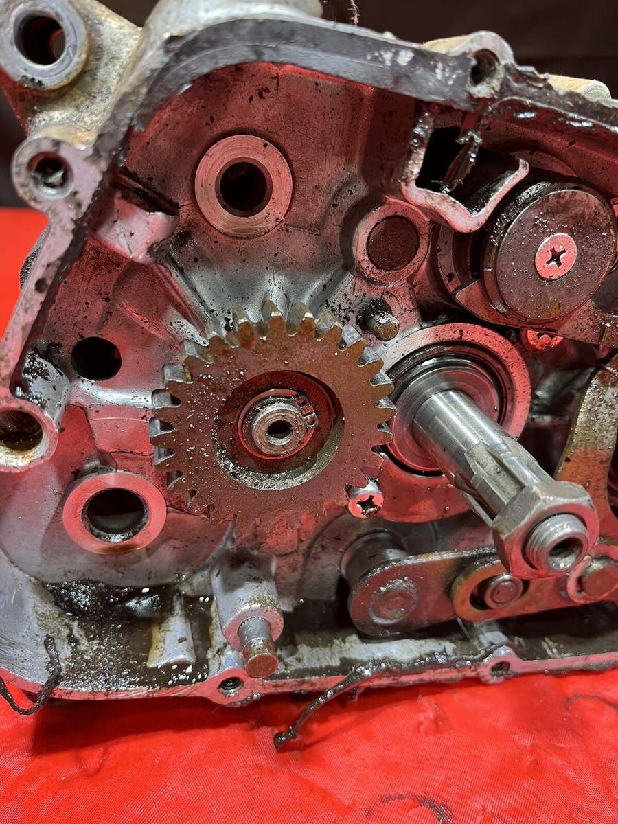 1979 YAMAHA GT GT80 ENGINE MOTOR BOTTOM END BOTTOMEND 374-15111-00