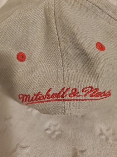 Chicago Bulls NBA mitchell & ness hardwood classics snapback Cap Red-black - Picture 7 of 7