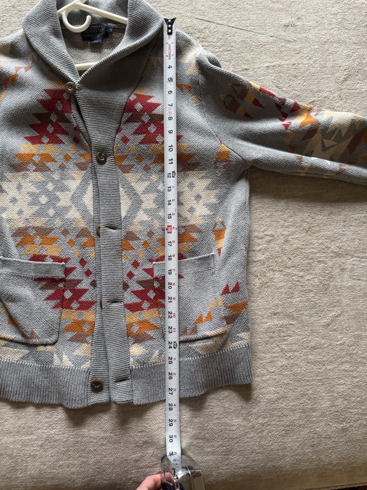 Vintage PENDLETON Native Pattern Shawl Collar Car… - image 11