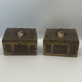 MTB Lot Of 2 Vintage Metal Toy Bank Pirate Treasure Chest Skull & Bones