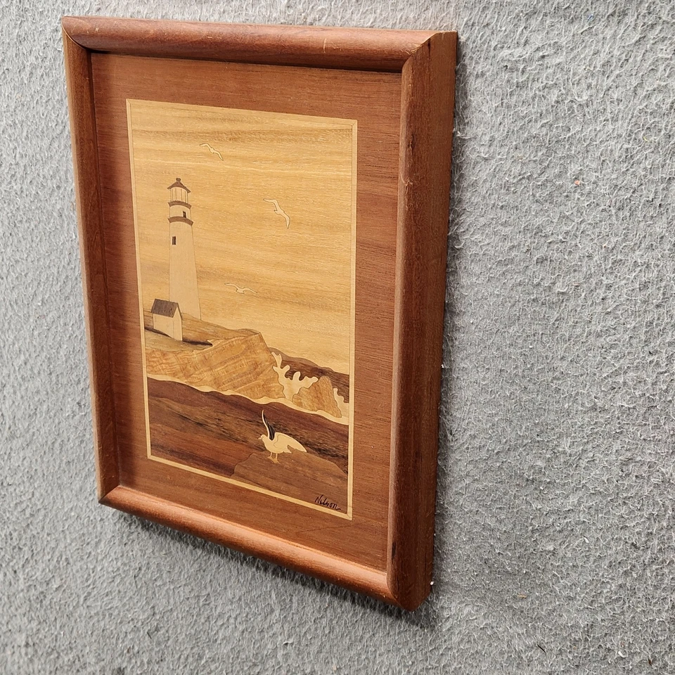 Faro de marquetería vintage paisaje marino arte en madera firmado Nelson enmarcado náutico diciembre Foto 4 de 4