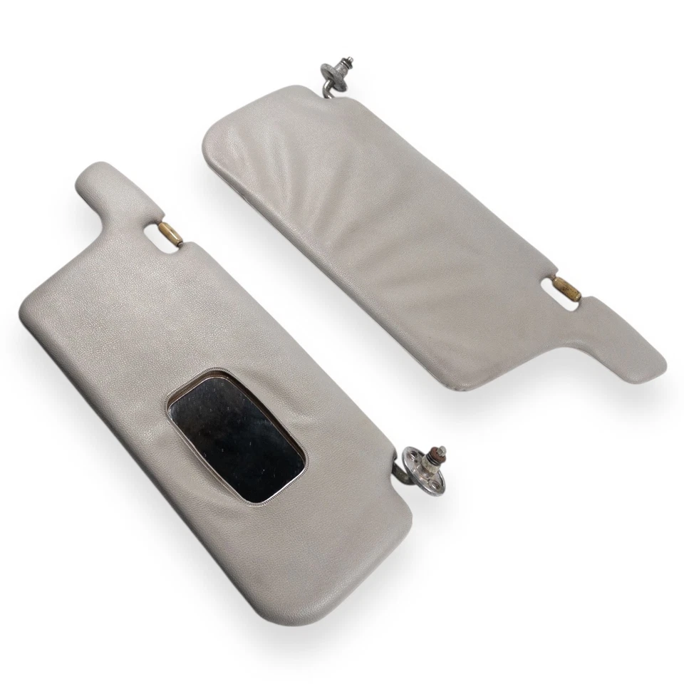 Комплект из пары солнцезащитных козырьков со стороны водителя и пассажира для Honda Civic 1988-1991 годов выпуска - Изображение 2 из 4