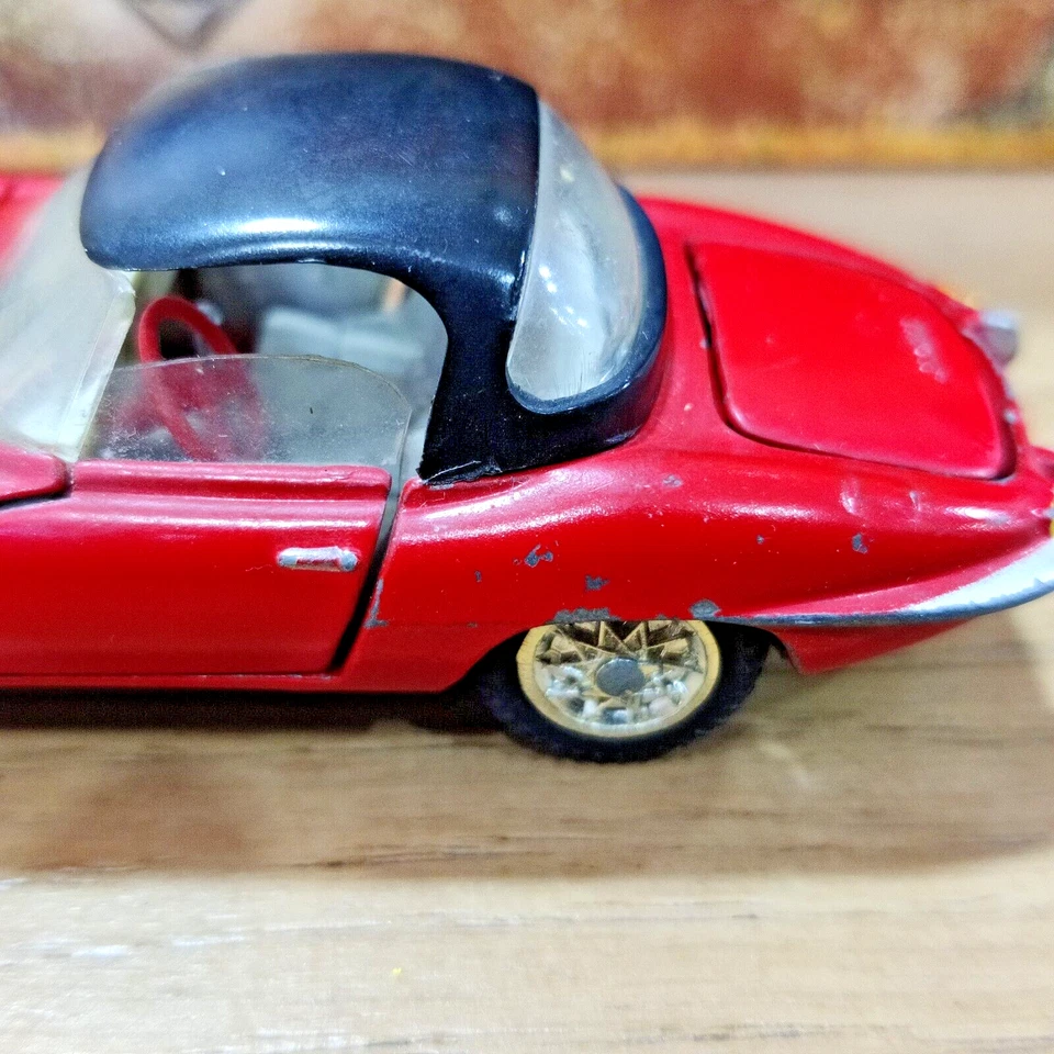 AUTO KIRK JAGUAR TIPO E ROSSA CON HARD TOP 1:43 MADE IN DANIMARK - Immagine 3 di 4