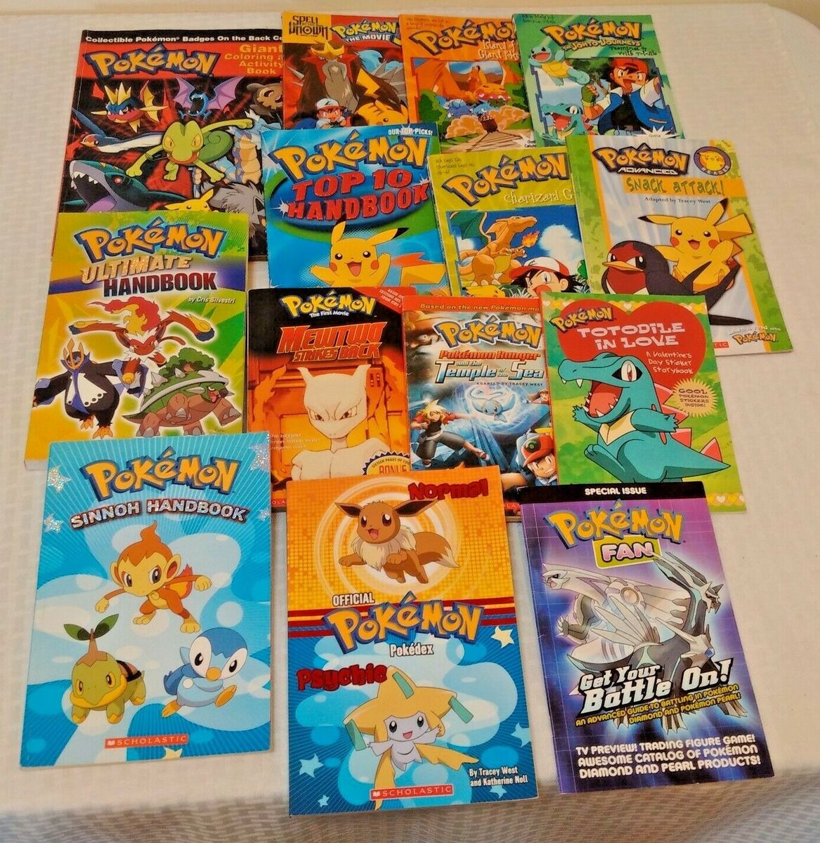 Pokémon Battle Royale  Pokemon art, Pokemon, Pokemon pokedex