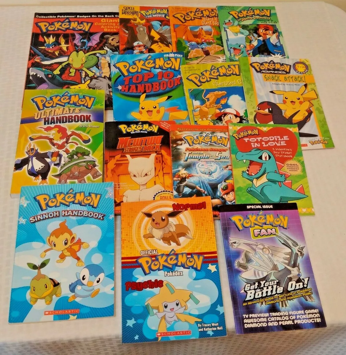 Product: POKEMON: COLOURING KIT - Book - School Essentials