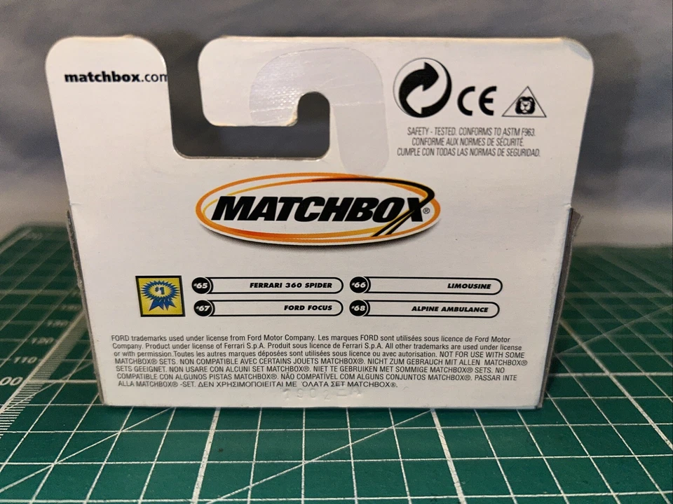 Matchbox, Mattel Wheels, 2001, #68 Alpine Ambulance, Nuevo en caja Foto 4 de 4