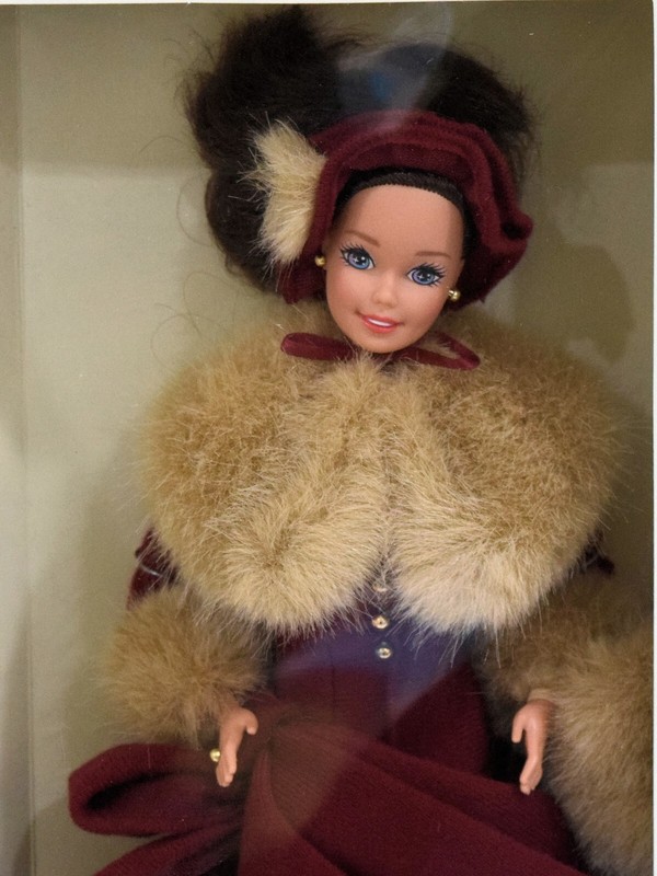 Victoria Elegance Barbie 1994 Hallmark Special Edition New In Box