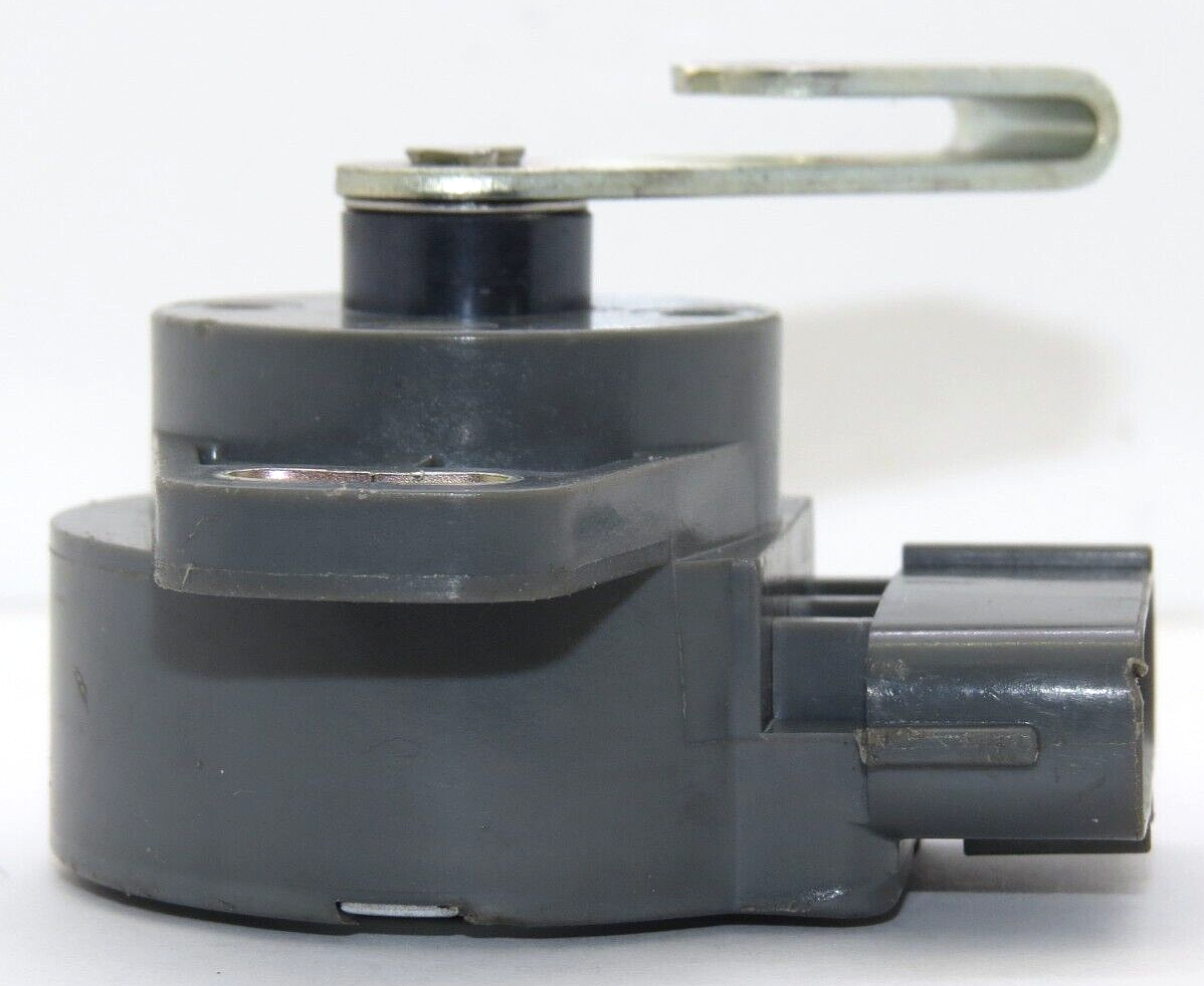 NEW GENUINE/ OEM MK344277 198300-8080 1983008080 ACCELERATOR  