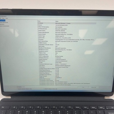Microsoft Surface Pro 11 2076 13