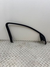 Mercedes-Benz GLE W167 2020 Vorne links Beplankung Türleiste Zierleiste vorne Mercedes-Benz GLE W167 2020 Vorne links Beplankung Türleiste Zierleiste vorne