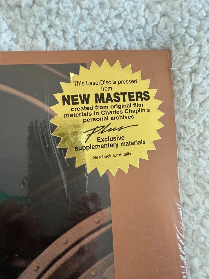 MODERN TIMES Charles Chaplin Collection newly remastered Laserdisc unopened NR ! - Image 2 of 4