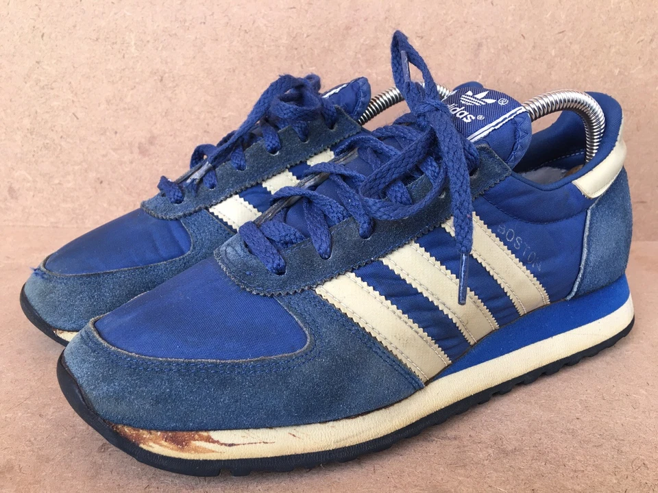 Vintage 1980s Adidas Boston, Made in Taiwan - Mens Size 7 - Image 3 of 4