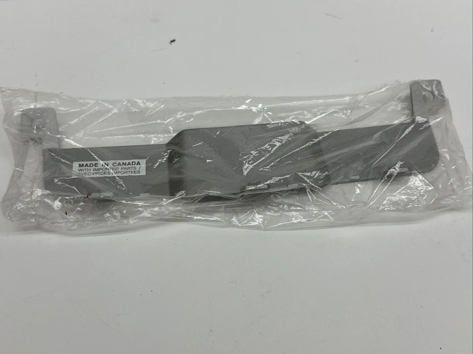 Nuevo panel de cubierta de parachoques trasero Pontiac Torrent 2006-2009 OEM 25948571 Foto 2 de 4